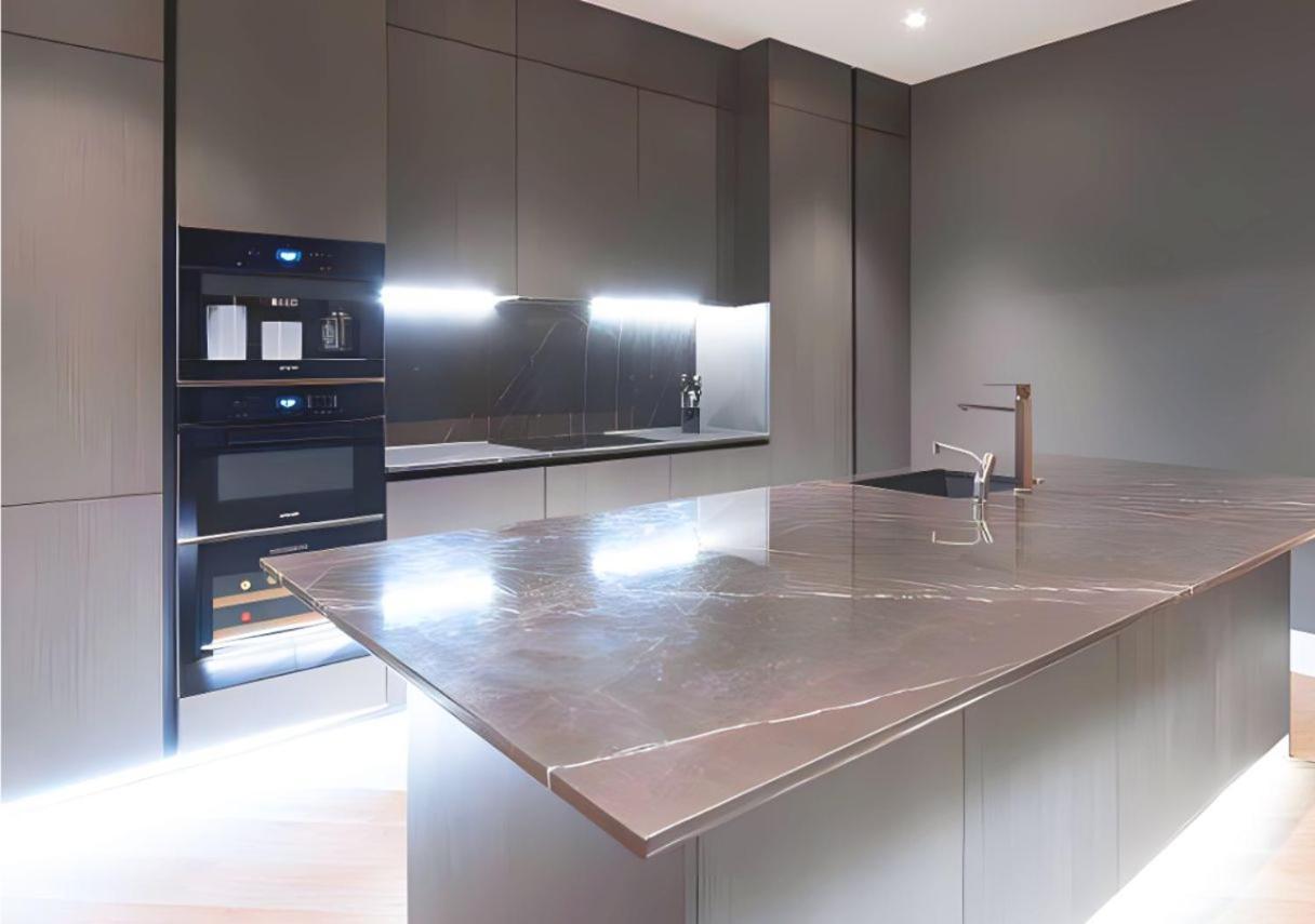 Soho Living - Stylish Duplex 2-bedroom In Vibrant Soho Apartamento *
