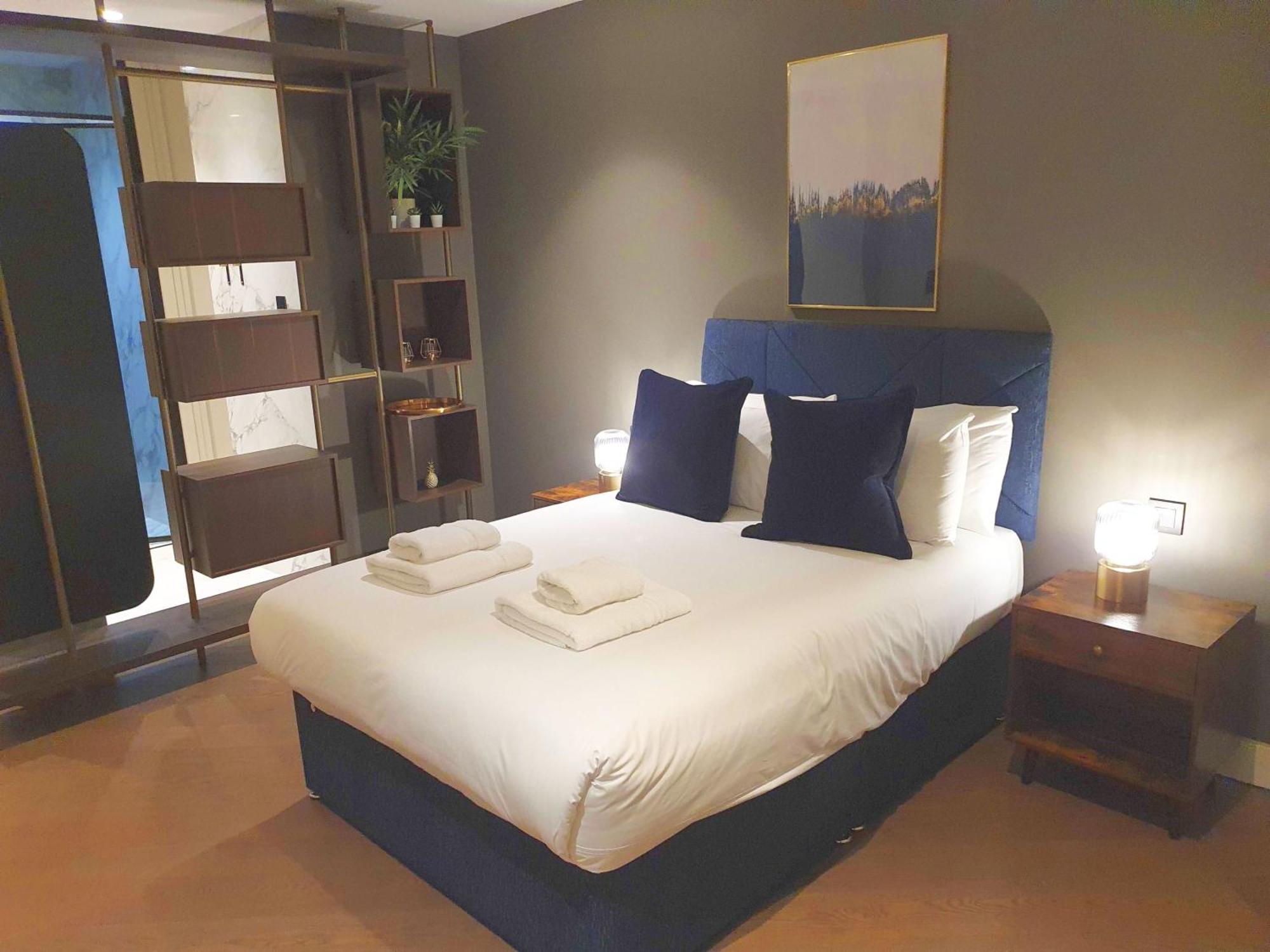Soho Living - Stylish Duplex 2-bedroom In Vibrant Soho Apartamento *